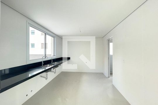 Cozinha de apartamento à venda com 4 quartos, 315m² em Castelo, Belo Horizonte