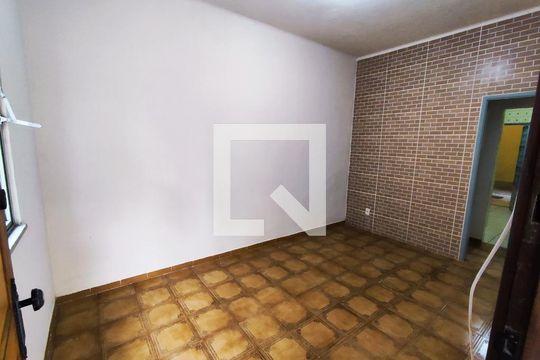 Casa de Condomínio para alugar com 2 quartos, 90m² em Cascadura, Rio de Janeiro
