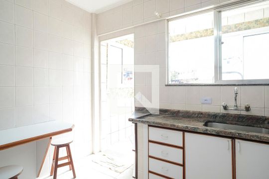 Cozinha de apartamento para alugar com 1 quarto, 68m² em Olímpico, São Caetano do Sul