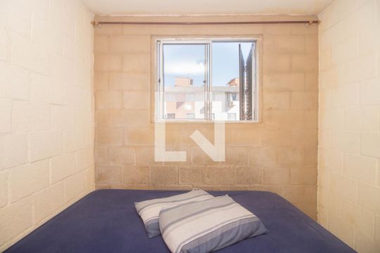 Quarto 1 de apartamento à venda com 2 quartos, 55m² em Rubem Berta, Porto Alegre