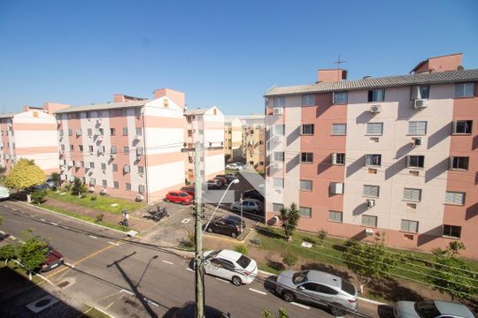 Vista do Quarto 1 de apartamento à venda com 2 quartos, 55m² em Rubem Berta, Porto Alegre