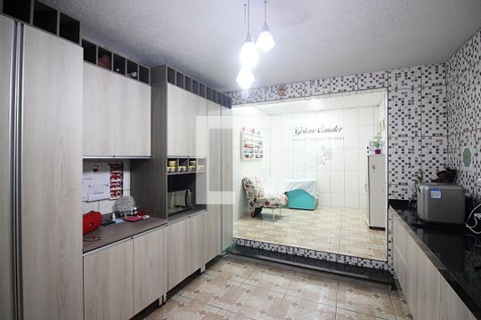 Cozinha de casa à venda com 4 quartos, 188m² em Vila Antonieta, São Bernardo do Campo