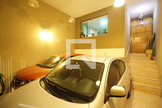 Garagem de casa à venda com 4 quartos, 188m² em Vila Antonieta, São Bernardo do Campo