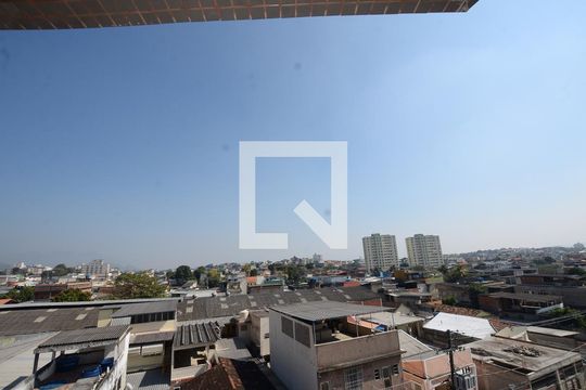 Vista do  Quarto 1 Suite de casa de condomínio para alugar com 2 quartos, 70m² em Bento Ribeiro, Rio de Janeiro