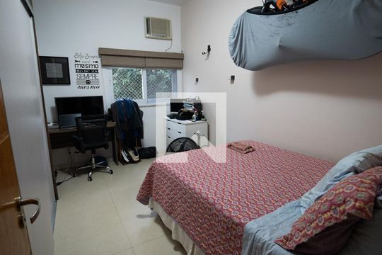 Quarto de apartamento à venda com 3 quartos, 142m² em Botafogo, Rio de Janeiro