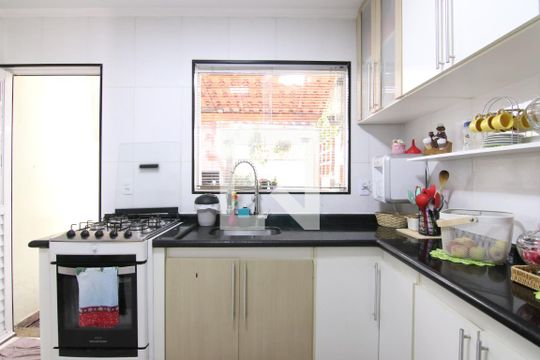 Cozinha de casa de condomínio à venda com 2 quartos, 92m² em Parque Penha, São Paulo