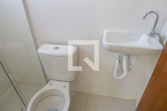 Banheiro de kitnet/studio para alugar com 1 quarto, 30m² em Vila Leopoldina, São Paulo