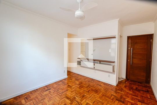 Sala de apartamento à venda com 3 quartos, 60m² em Largo do Barradas, Niterói