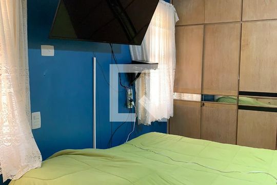 Quarto 3 de casa para alugar com 3 quartos, 492m² em Vila Progresso, Guarulhos