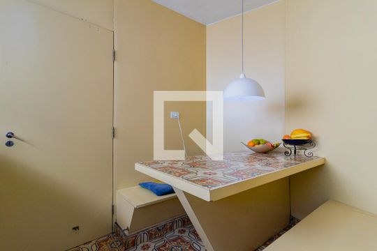 Cozinha de casa à venda com 5 quartos, 343m² em Jardim Leonor, São Paulo