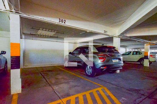 Garage, 2 vagas de apartamento para alugar com 3 quartos, 133m² em Itaigara, Salvador
