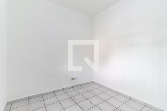 Quarto de kitnet/studio para alugar com 1 quarto, 35m² em Vila Baby, São Paulo