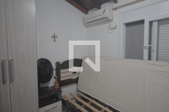 Quarto 1 de casa de condomínio à venda com 4 quartos, 88m² em Bairro Fátima, Canoas