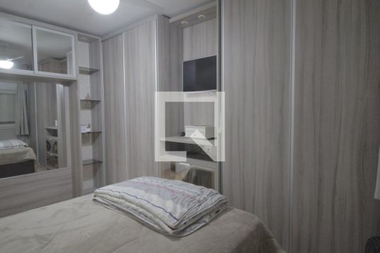 Quarto 2 de casa de condomínio à venda com 4 quartos, 88m² em Bairro Fátima, Canoas