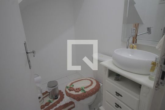 Banheiro 2 de casa de condomínio à venda com 4 quartos, 88m² em Bairro Fátima, Canoas