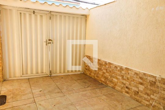 Garagem de casa à venda com 2 quartos, 70m² em Piedade, Rio de Janeiro