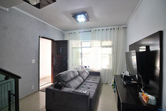 Casa à venda com 3 quartos, 115m² em Baeta Neves, São Bernardo do Campo
