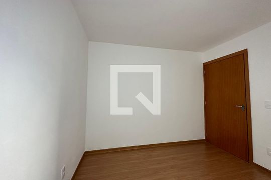 Quarto 2 de apartamento à venda com 2 quartos, 50m² em Santos Dumont, São Leopoldo
