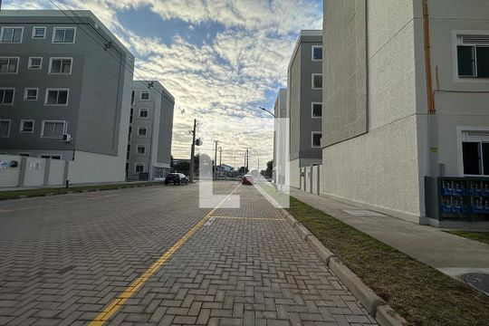 Garagem de apartamento à venda com 2 quartos, 50m² em Santos Dumont, São Leopoldo