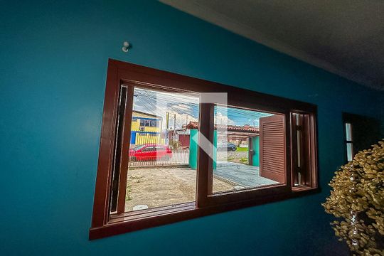 Sala 1 de casa para alugar com 5 quartos, 168m² em Centro, Novo Hamburgo