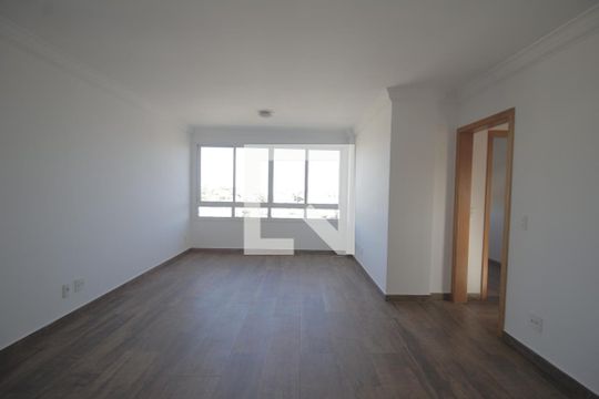 Sala de apartamento para alugar com 3 quartos, 86m² em Jardim Itu, Porto Alegre