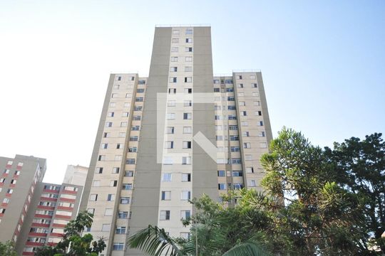 Fachada de apartamento à venda com 2 quartos, 70m² em Vila Andrade, São Paulo