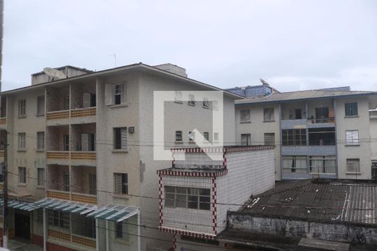 Vista Sala de apartamento para alugar com 1 quarto, 60m² em Cidade Ocian, Praia Grande