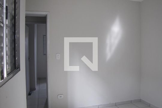 Quarto 1 de casa para alugar com 2 quartos, 70m² em Vila Ré, São Paulo