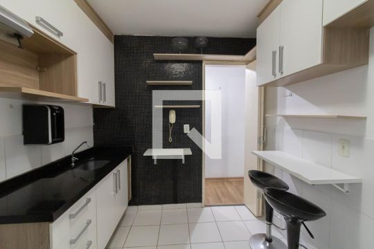 Cozinha de apartamento à venda com 1 quarto, 36m² em Centro, Guarulhos