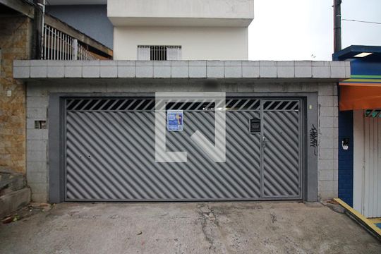 Fachada  de casa à venda com 4 quartos, 180m² em Paulicéia, São Bernardo do Campo