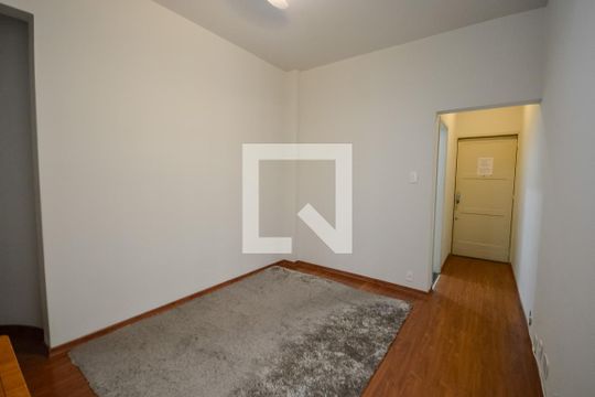 Sala de apartamento para alugar com 2 quartos, 63m² em Grajau, Rio de Janeiro