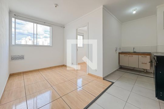 Apartamento à venda com 2 quartos, 34m² em Cambuci, São Paulo