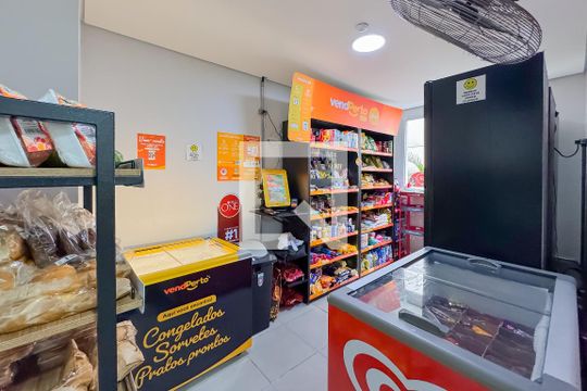 Mercado 24 Horas de apartamento à venda com 2 quartos, 34m² em Cambuci, São Paulo
