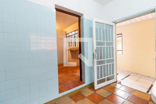 Área de Serviço de casa para alugar com 7 quartos, 700m² em Parolin, Curitiba