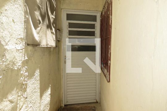 Entrada Casa de casa para alugar com 1 quarto, 39m² em Freguesia do Ó, São Paulo