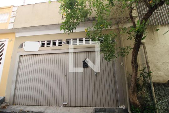 Fachada de casa à venda com 3 quartos, 115m² em Vila Anhanguera, São Paulo