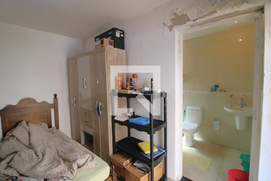 Suíte de casa à venda com 3 quartos, 115m² em Vila Anhanguera, São Paulo
