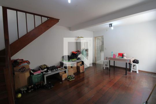 Sala de casa à venda com 3 quartos, 115m² em Vila Anhanguera, São Paulo