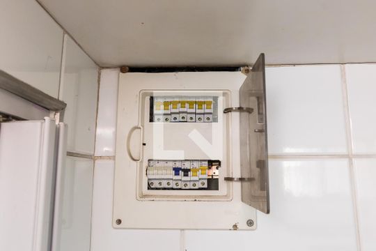 Cozinha de casa à venda com 4 quartos, 300m² em Olaria, Rio de Janeiro