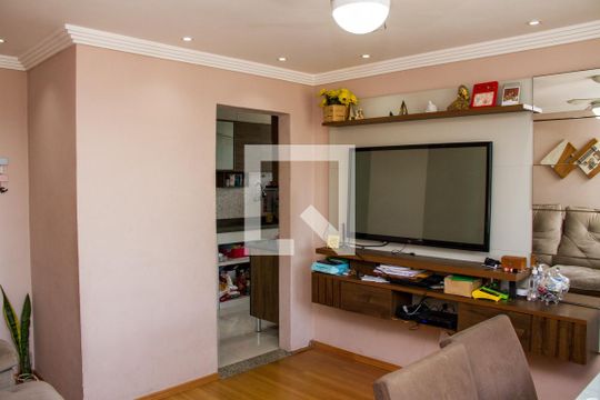 Sala de apartamento para alugar com 2 quartos, 58m² em Cascadura, Rio de Janeiro
