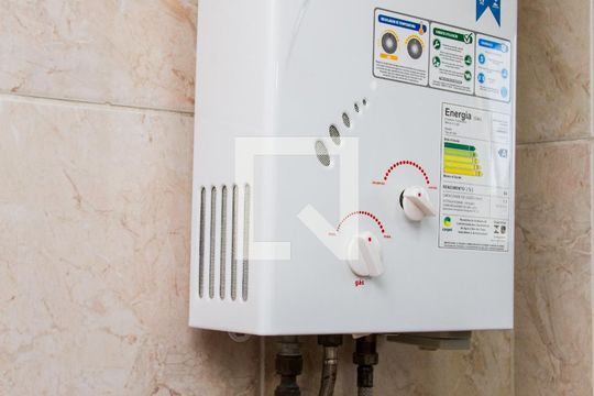Banheiro Social de apartamento para alugar com 2 quartos, 58m² em Cascadura, Rio de Janeiro