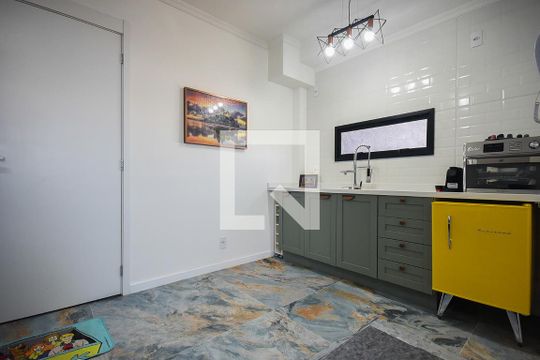Cozinha de kitnet/studio para alugar com 1 quarto, 29m² em Jardim Panorama, São Paulo