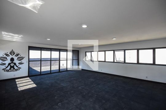 Academia de kitnet/studio para alugar com 1 quarto, 29m² em Jardim Panorama, São Paulo