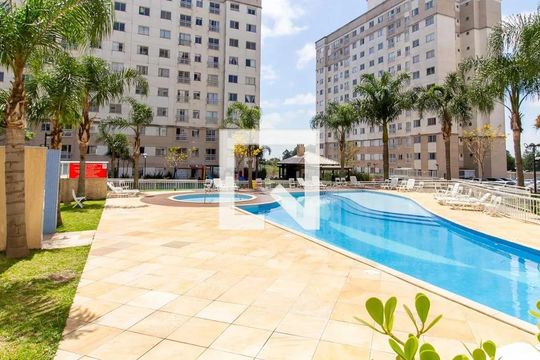 Área comum - Piscina de apartamento para alugar com 2 quartos, 60m² em Pinheirinho, Curitiba