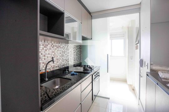 Cozinha de apartamento à venda com 2 quartos, 55m² em Centro, Diadema