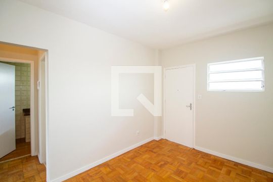 Apartamento para alugar com 2 quartos, 50m² em Pompeia, São Paulo