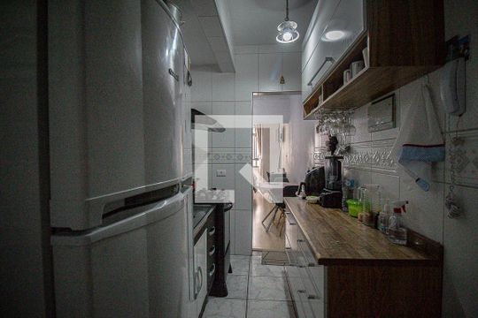 Cozinha de kitnet/studio à venda com 1 quarto, 41m² em Liberdade, São Paulo