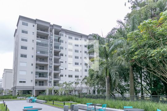 Fachada de apartamento à venda com 2 quartos, 66m² em Santo Amaro, São Paulo