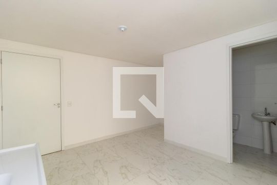Sala de apartamento para alugar com 1 quarto, 29m² em Vila Prudente, São Paulo