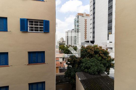 Vista da Suíte  de apartamento para alugar com 4 quartos, 120m² em Aclimação, São Paulo
